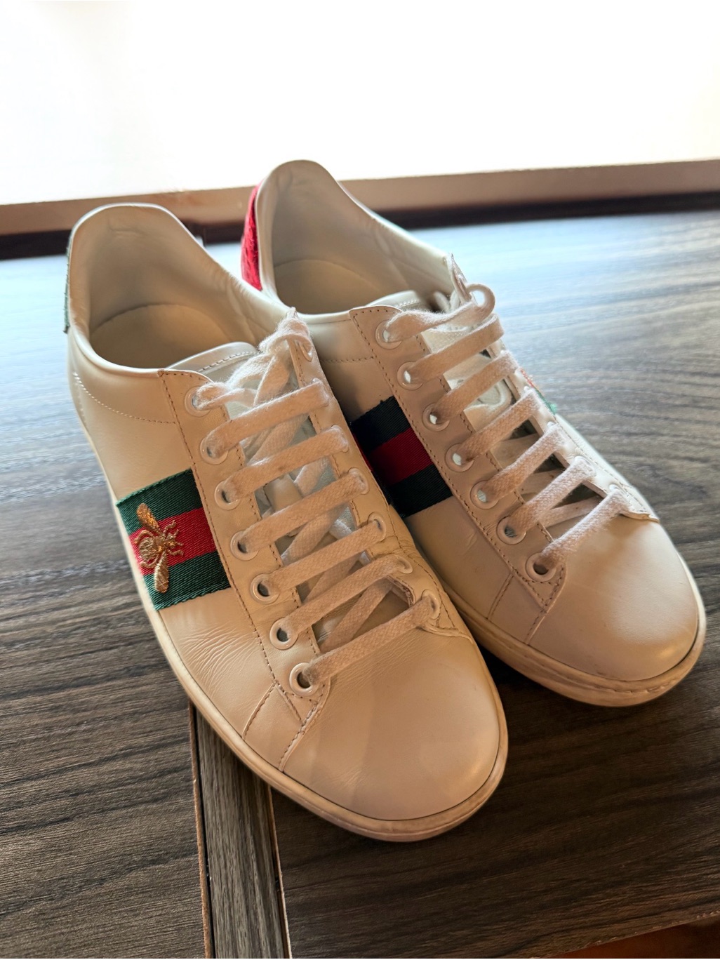 Gucci White Leather Sneakers With Red And Green Web Stripe